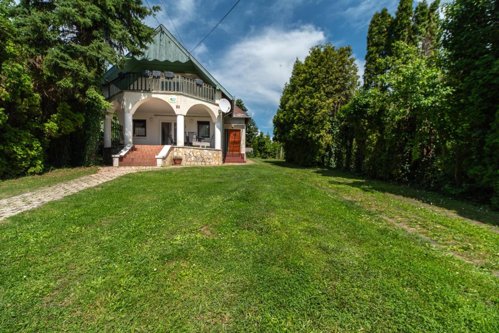 Jazmin Vendeghaz Villa Balatongyorok Exterior photo